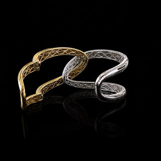 Pavé Lab Grown Diamond Interlocking Bangle Bracelet