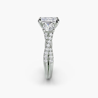 || #metal_white gold|platinum #diamond shape_emerald