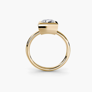 Bezel solitaire engagement ring setting in yellow gold, side profile view with a princess-cut lab grown diamond. || #metal_yellow gold #diamond shape_princess