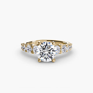 LabGrownDiamonds.com graduated round U-prong diamond band engagement ring with a sleek setting and sparkling diamonds.