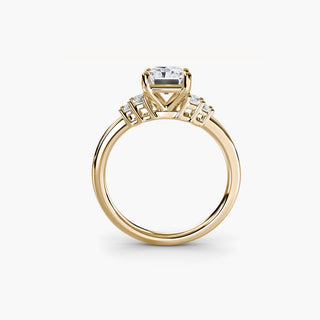 || #metal_yellow gold #diamond shape_radiant