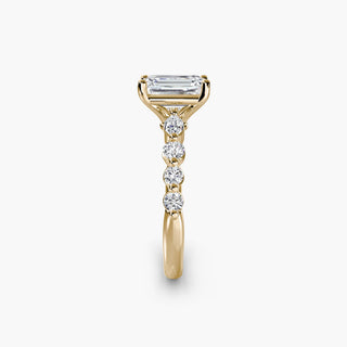 || #metal_yellow gold #diamond shape_emerald