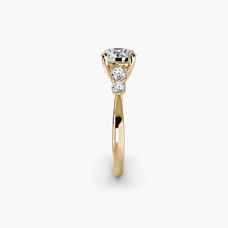 || #metal_yellow gold #diamond shape_round