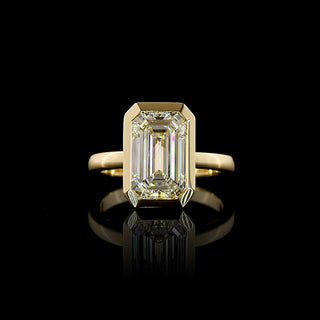 || #diamond shape_emerald #metal_yellow gold