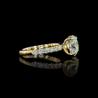 || #center carat weight_3 #diamond shape_round #metal_yellow gold