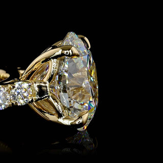 || #diamond shape_round #metal_yellow gold #center carat weight_2.5