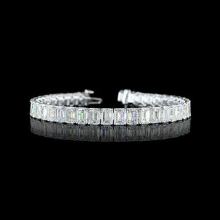 Emerald lab-grown diamond tennis bracelet with 26 carats total weight, 39 emerald-cut diamonds, 7-inch white gold bracelet.