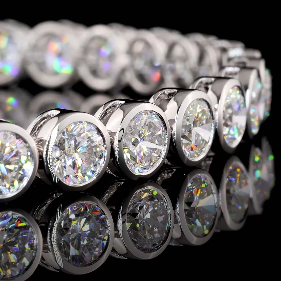 Luxe Round Bezel Lab Grown Diamond Tennis Bracelet