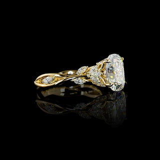 Video of Lab Grown Diamond nature-inspired Engagement Ring with twisted vine design  in yellow gold, with a 2.5 carat cushion brilliant diamond center stone, approximately 3 carats total weight. || #diamond shape_cushion