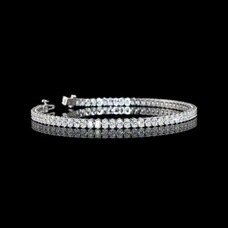 5 carat oval lab grown diamond tennis bracelet in white gold || #metal_white gold